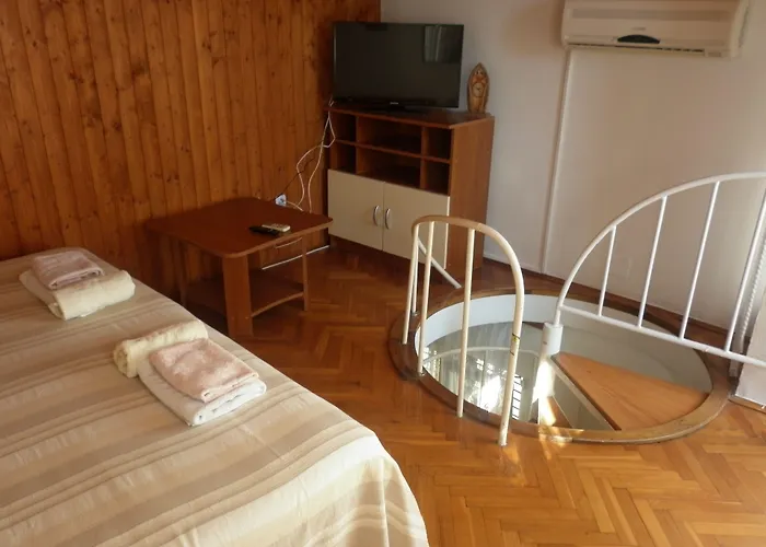 Casa de hóspedes Rosmarinus Rubic 3*