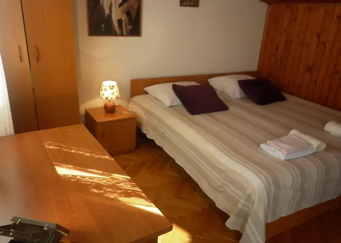 Casa de hóspedes Rosmarinus Rubic 3*