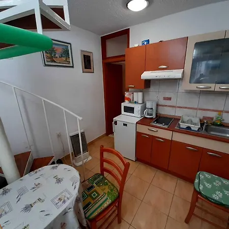 Gostinjska kuća Rosmarinus Rubic Split